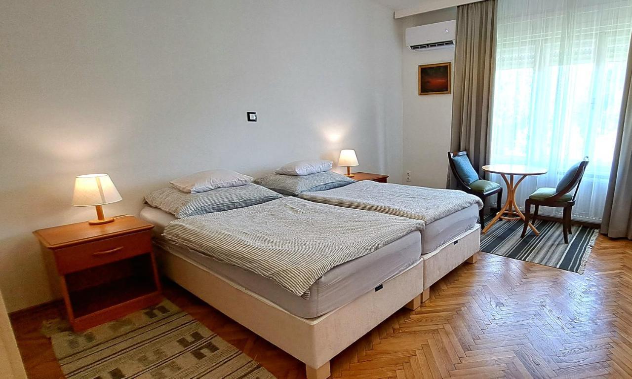 Forestine Guesthouse Hévíz Buitenkant foto